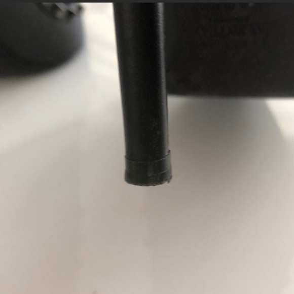 Valentino Rockstud Heels 39 - Picture 9 of 9